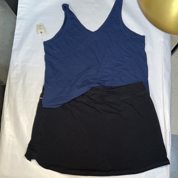 Woman sets 2X  buy one set 🔴get one set free✅ - Picture 2 of 4